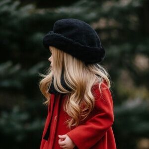 Gymboree Black Faux Fur Trimmed Winter Hat‎ – Kids Size S-M (3–4 Years)